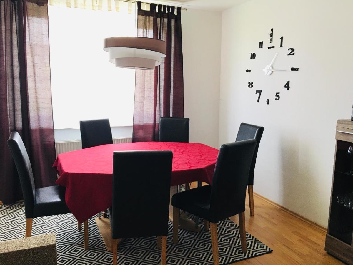 Apartman Monya Turčianske Teplice Exterior foto